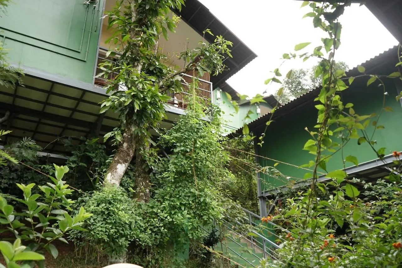 Fabescape Edens Resort Munnar